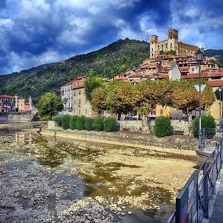 Villa Stardust - Bedbluesky Dolceacqua Exterior foto