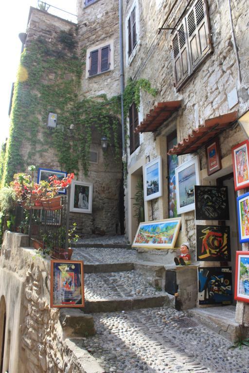 Villa Stardust - Bedbluesky Dolceacqua Exterior foto